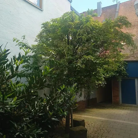 Altdorf Zentral, Stadtnaehe Nbg • Toplage 96qm 3zi *